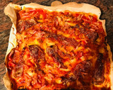 Foto del paso 2 de la receta: Pizza masa Fina de jamón ibérico y queso parmesano