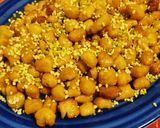 A picture of step 4 of Neapolitan Struffoli with Pistachio Crumble.