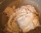 A picture of step 3 of Buffalo chicken quesadilla.