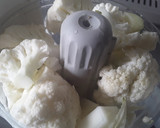 Foto del paso 2 de la receta: Falso Cuscús de coliflor y brócoli con pasas de uva y manzana...🤔🥦🍇🍏🍚🍚🥦🤨