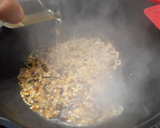 Foto del paso 7 de la receta: Risotto con trompeta de la muerte y manzana
