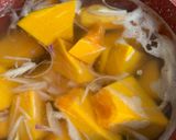 Gambar langkah 2 resipi Masak Lemak Sayur Labu.