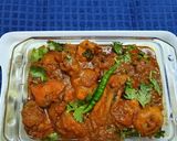 A picture of step 3 of Paanch Phoron Chicken.