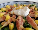 Foto del paso 8 de la receta: Ensalada de brevas y espinacas con vinagreta de mango