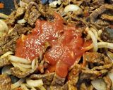 Foto del paso 6 de la receta: Bistec con papas en su jugo🌺