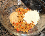 Foto del paso 2 de la receta: Albóndigas veganas de tempeh en salsa de almendras con quinoa