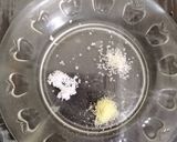 Foto langkah ke 1 dari resep Sayur Bening Bayam Oyong.