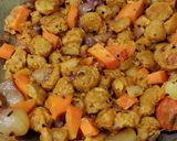 A picture of step 5 of Mung bean Curry.