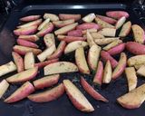Foto del paso 3 de la receta: Papas Rústicas al estilo Omi