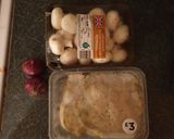 A picture of step 1 of Chicken Mushroom & Chorizo Pie.