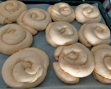 Foto del paso 1 de la receta: Ensaimadas