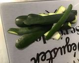 Une image de l'étape 2 de Rouleaux de courgettes tressées farcis bœuf carotte.