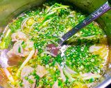 Hình bước làm 4 của món Bún Bò Huế Giò Heo Huyết Chả