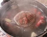 Foto del paso 2 de la receta: Changurro de centolla con picadillo y balsámico