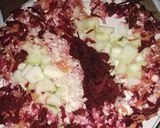 A picture of step 2 of Beetroot healthy salad.