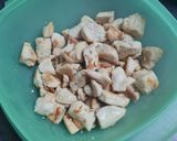 A picture of step 3 of Chicken Alfredo.