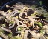 Foto del paso 4 de la receta: Muslos de pavo con pimiento capia