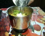 A picture of step 1 of Chana Dal Pakoras.