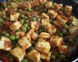 A picture of step 7 of Achari Paneer Muter.