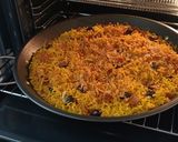 Foto del paso 4 de la receta: Fideuá de Fideos Chinos con Codillo y Pavo al Limón