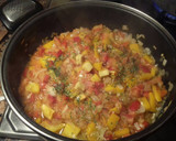 Foto del paso 20 de la receta: Muslos de pollo con verduras, a las siete especias libanesas