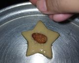 A picture of step 13 of Crisp Sand Stars.