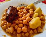 A picture of step 7 of Chickpea Stew (Cocido de Garbanzos).