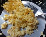 ผัดเส้นก๊วยเตี๋ยวแบบอีสานกับหมูทอดกระเทียม วิธีทำสูตร 9 รูป