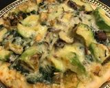 صورة لخطوة 6 من وصفة البيتزا النباتية اللذيذة 😋