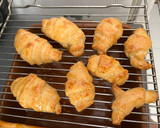 Foto del paso 3 de la receta: Mini croissants de mantequilla sin lactosa y coquitos caseros