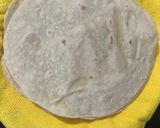 टॉर्टिला पनीर रैप (tortilla paneer wrap recipe in Hindi) रेसिपी चरण 8 फोटो