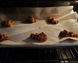 A picture of step 5 of Pumpkin Oatmeal Scotchies.