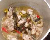 รูปขั้นตอนการทำที่ 5 ของ ไก่ต้มใบกระเจี๊ยบ