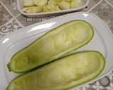 Foto del paso 1 de la receta: Calabacín del huerto relleno de carne