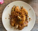 Foto langkah ke 6 dari resep Ayam Goreng Serundeng Lengkuas (Bumbu Ungkep).