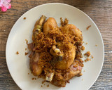 Foto langkah ke 6 dari resep Ayam Goreng Serundeng Lengkuas (Bumbu Ungkep).