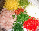 Foto del paso 1 de la receta: Aguacate relleno de ceviche de langostinos y mejillones