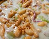 A picture of step 5 of Dahi Phulki.