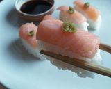 Foto del paso 9 de la receta: Nigiris de salmón