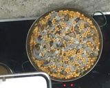 A picture of step 4 of Paella - Valencia Style.