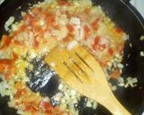 Foto del paso 1 de la receta: Tortilla de papas fritas y verduras