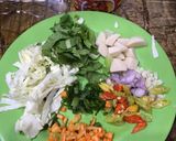 Foto langkah ke 1 dari resep Nasi Goreng Tuna Kaleng Pedas.