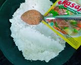 Foto langkah ke 3 dari resep Cilok isi telur puyuh bumbu pecel.