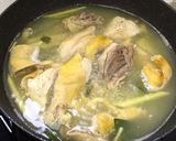 รูปขั้นตอนการทำที่ 5 ของ ต้มยำไก่บ้าน