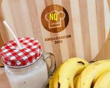 A picture of step 4 of Banana Shake.
