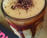 A picture of step 2 of Choco mango shake😋.