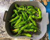 Foto del paso 3 de la receta: Pimientos padron Airfryer