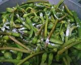 Foto langkah ke 1 dari resep Tumis Genjer.