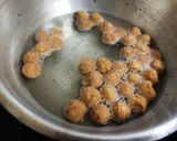 A picture of step 2 of Soya Chunk 65.