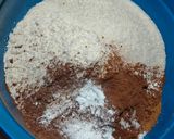 Foto langkah ke 2 dari resep 183. Triple Chocolate Chunk Cookies Sourdough.